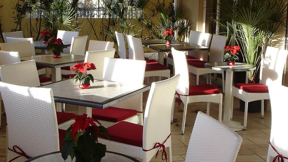 Pensione Imperia Lignano Sabbiadoro Exterior foto