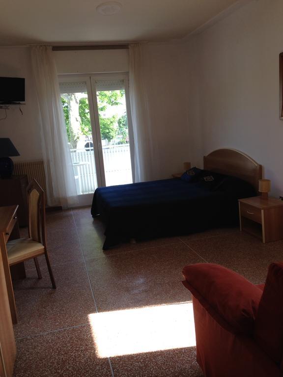 Pensione Imperia Lignano Sabbiadoro Zimmer foto